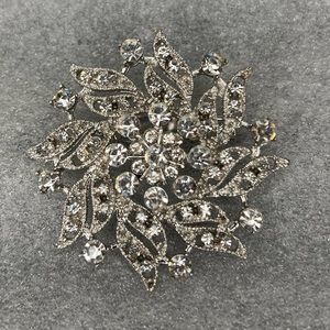 Flower Pinwheel Rhinestone Vintage Silver Brooch Pin